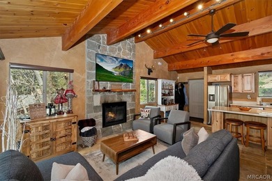 This beautifully upgraded 4-bedroom, 2-bath mountain retreat - photo 10