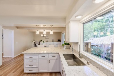 Beautifully updated custom home with breathtaking valley and - photo 30