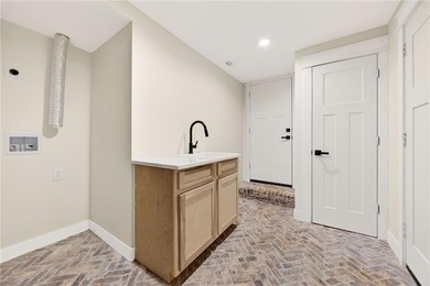 Completely renovated home in popular Channing Valley - photo 31