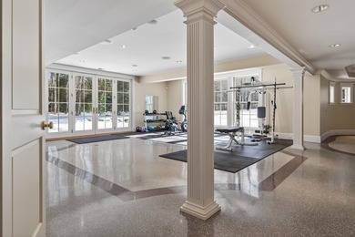 A Luxury Residence inspired by Nature: Sited on 16.1 private - photo 39