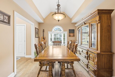 Enjoy cul-de-sac living in the Jack Nicklaus designed Pawleys