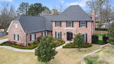 Located on a quiet cul-de-sac in Holly Star, this stunning - photo 3