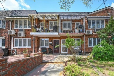 Incredible opportunity to own a large multi family home in a - photo 4