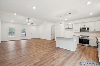 THIS IS A TO BE BUILT HOME, ask about structural options. This - photo 19