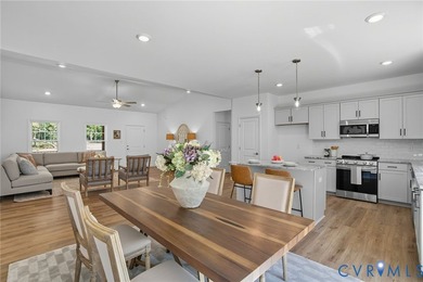 THIS IS A TO BE BUILT HOME, ask about structural options. This - photo 23