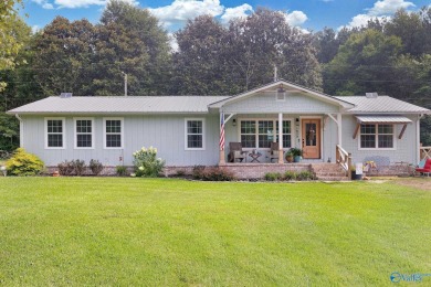 Lake Guntersville Home For Sale in Grant AL