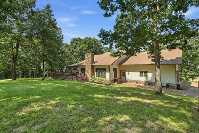 Enjoy the perfect blend of golf, lake and resort-style living in - photo 44