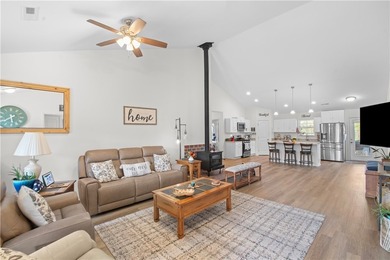 Additional listing photo 4
