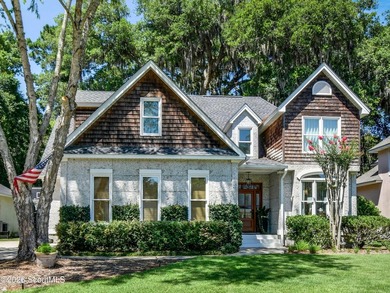 Exceptional in every way, this beautifully appointed home - photo 1