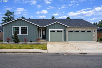 Lake Home For Sale in Vancouver, Washington