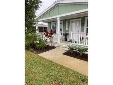 St. Johns River Home For Sale in Satsuma Florida