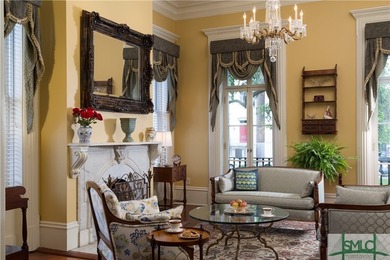 This classic Savannah gray brick townhome, located in the heart - photo 15