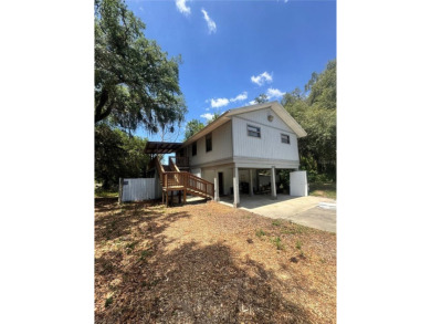 Lake Home For Sale in Ocklawaha, Florida