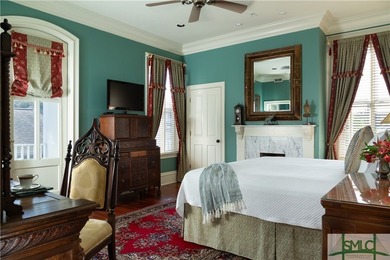 This classic Savannah gray brick townhome, located in the heart - photo 22