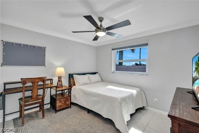Discover the perfect blend of character and comfort in this - photo 25