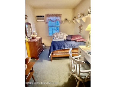 WELL MAINTAINED ONE FAMILY HOME FEATURING A DESIRABLE FIRST - photo 27