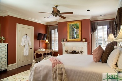 This classic Savannah gray brick townhome, located in the heart - photo 30