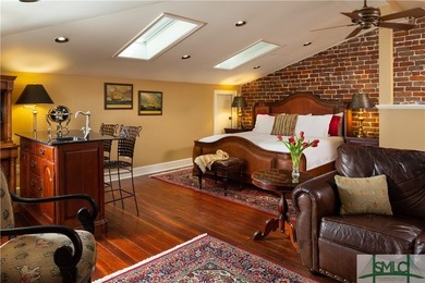 This classic Savannah gray brick townhome, located in the heart - photo 33