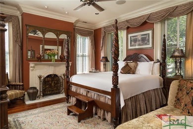 This classic Savannah gray brick townhome, located in the heart - photo 36