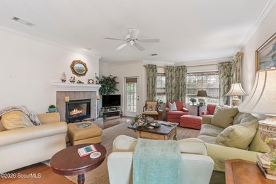 This beautifully designed, one-level condo offers stunning views - photo 10
