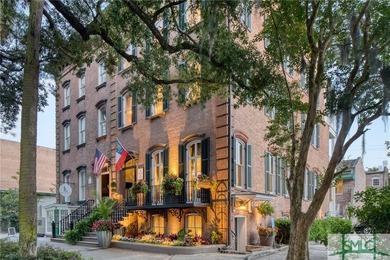 This classic Savannah gray brick townhome, located in the heart - photo 48