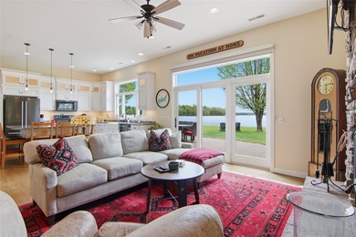 Do you want a beautiful lake home with a sandy beach, on a level - photo 9