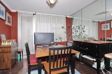 Renovated  Corner One Bedroom Apartment on Boulevard East Approx