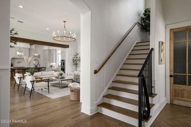 Walk into a huge amount of equity! This custom-built estate - photo 8
