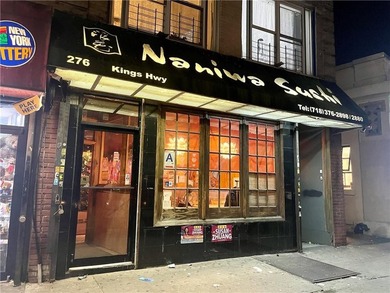 Sushi Restaurant for sale, with storage space in the basement. 4 - photo 1