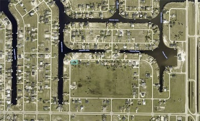 This oversized corner lot spans over .25 acres and offers added - photo 2