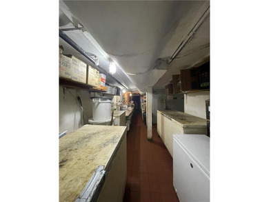 Sushi Restaurant for sale, with storage space in the basement. 4 - photo 5