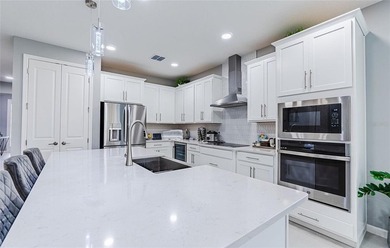 Discover the perfect combination of luxury, comfort, and - photo 15