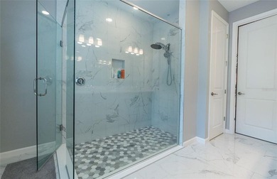 Discover the perfect combination of luxury, comfort, and - photo 26