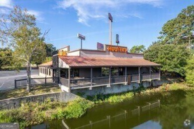 Lake Commercial For Sale in Valdosta, Georgia