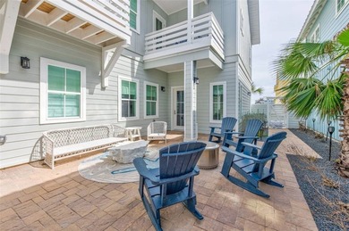 Welcome to *The Blue Flamingo*, a beautifully furnished retreat - photo 35