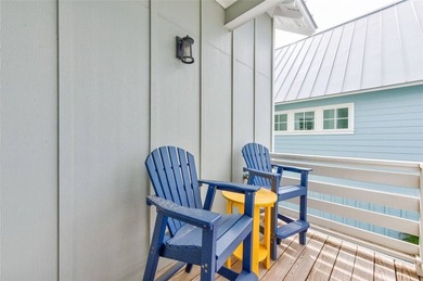 Welcome to *The Blue Flamingo*, a beautifully furnished retreat - photo 37