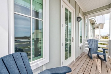 Welcome to *The Blue Flamingo*, a beautifully furnished retreat - photo 38