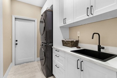 Welcome to this beautifully maintained **5-bedroom, 3.5-bath - photo 41