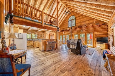 Absolutely beautiful log home in Chester. Every detail - photo 7