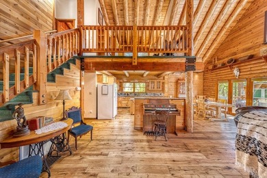 Absolutely beautiful log home in Chester. Every detail - photo 8
