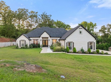 Priced well under appraised value, this is an unbelievable deal! - photo 10