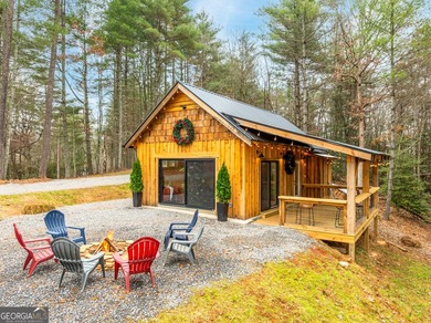 Toccoa House Properties is a rare riverfront hospitality - photo 8