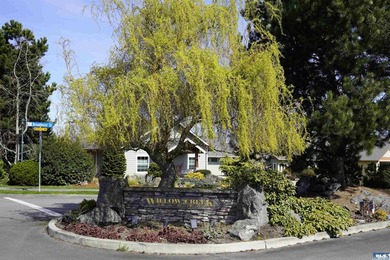 Welcome to Willow Creek Manor, a premier homesite in the heart - photo 6