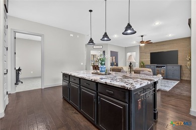 A truly exceptional home has arrived! This highly sought-after - photo 14