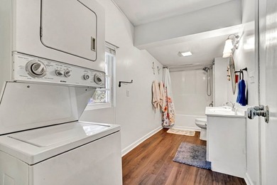 Your lakeside happy place is calling! This fully move-in-ready 1 - photo 19