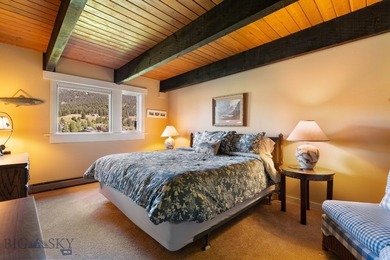 Seller is the 2nd owner since this unit was built in the early - photo 21