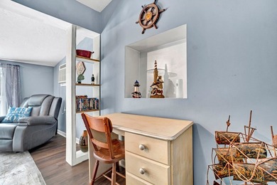 Your lakeside happy place is calling! This fully move-in-ready 1 - photo 21