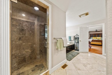 Welcome to this spectacular 5 Bedroom, 3.5 Bath custom home - photo 24