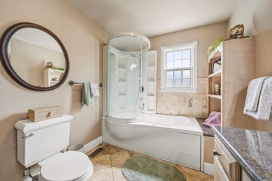 Welcome to this spectacular 5 Bedroom, 3.5 Bath custom home - photo 31