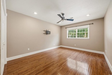 Welcome to this spectacular 5 Bedroom, 3.5 Bath custom home - photo 35